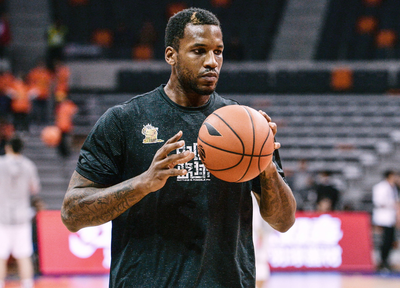 看到了坚定 看到了坚定